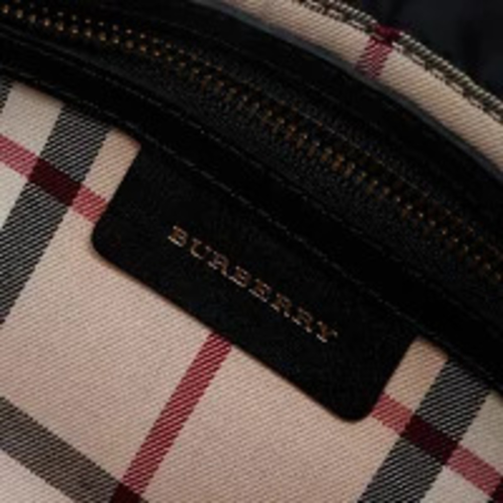 Burberry Leather One Shoulder Hobo Bag Black - Picture 11 of 13
